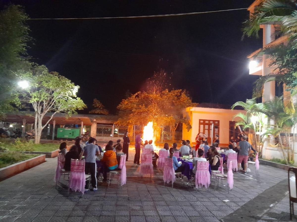 Khach San Vuon Quoc Gia Ba Be Hotel Bac Kan ภายนอก รูปภาพ