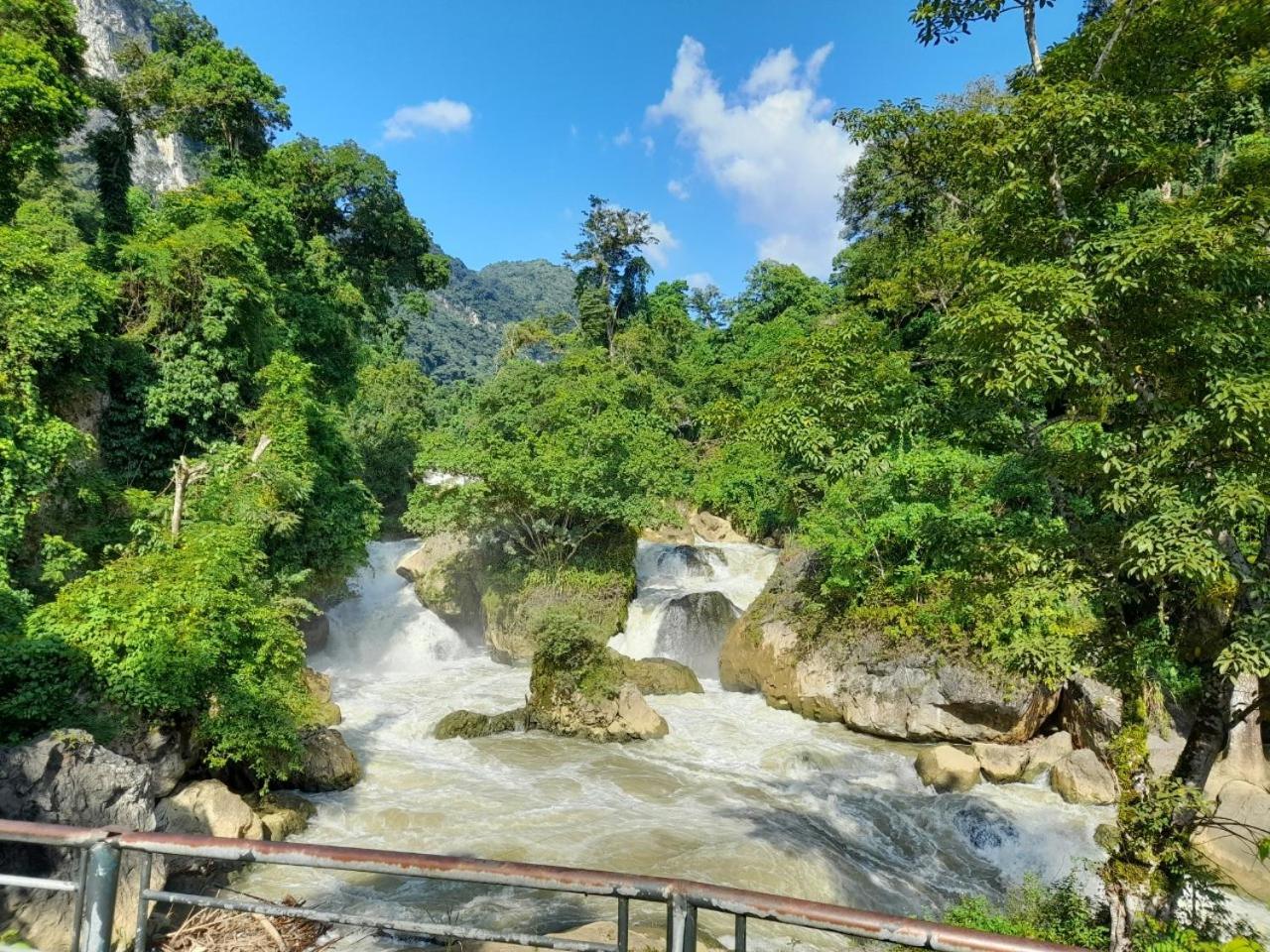 Khach San Vuon Quoc Gia Ba Be Hotel Bac Kan ภายนอก รูปภาพ