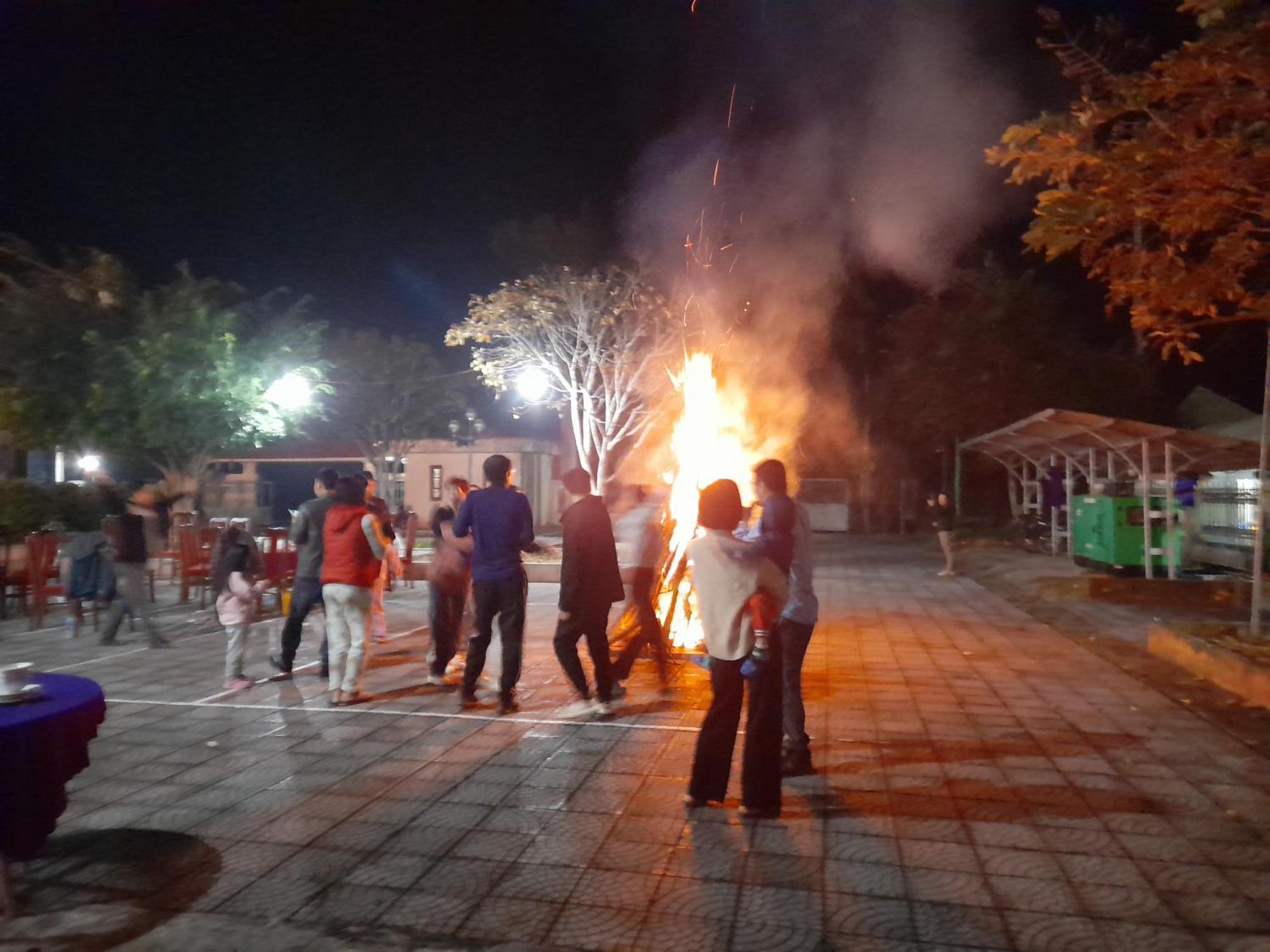 Khach San Vuon Quoc Gia Ba Be Hotel Bac Kan ภายนอก รูปภาพ